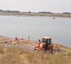 Shocking! Dead bodies found floating in Ganga in Bihar's Buxar - Vimarsana News