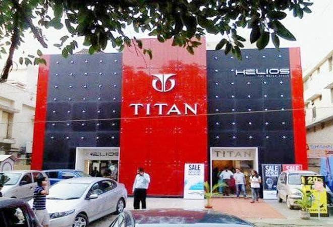 tanishq titan company
