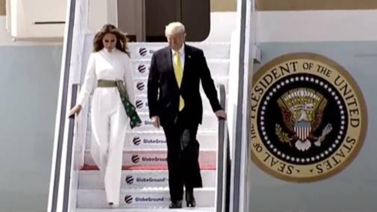Melania Trump S Fashion Diplomacy Flotus Dazzles In White