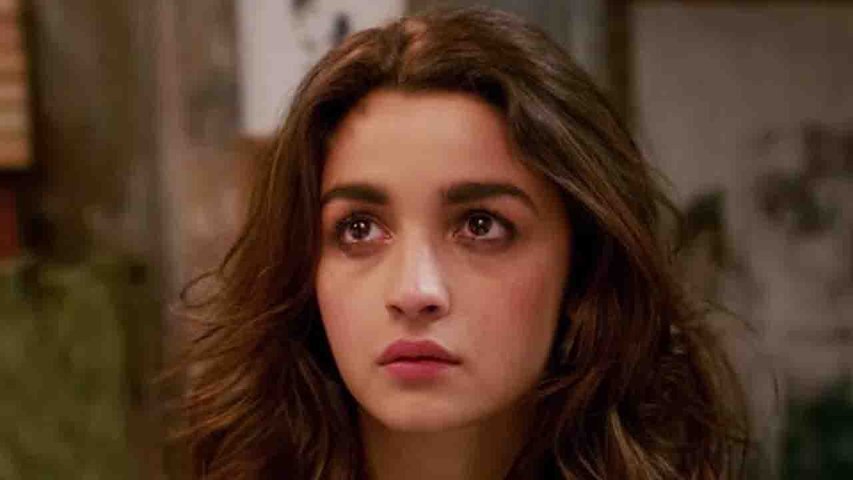 I Feel Like Crying For No Reason Alia Bhatt Opens Up About Facing Bouts Of Anxiety Celebrity Cosmopolitan India Discover images and videos about alia bhatt from all over the world on we heart it. alia bhatt opens up about facing bouts