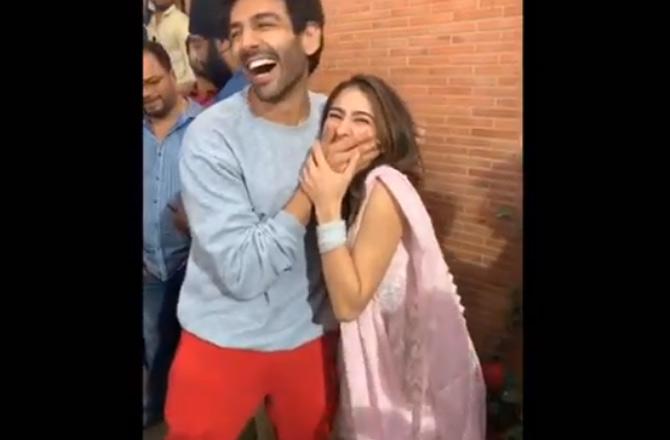Sara Ali Khan And Kartik Aaryan S Body Language Decoded Sara is currently shooting for coolie no 1 in bangkok and kartik flew to thailand to meet her. sara ali khan and kartik aaryan s body