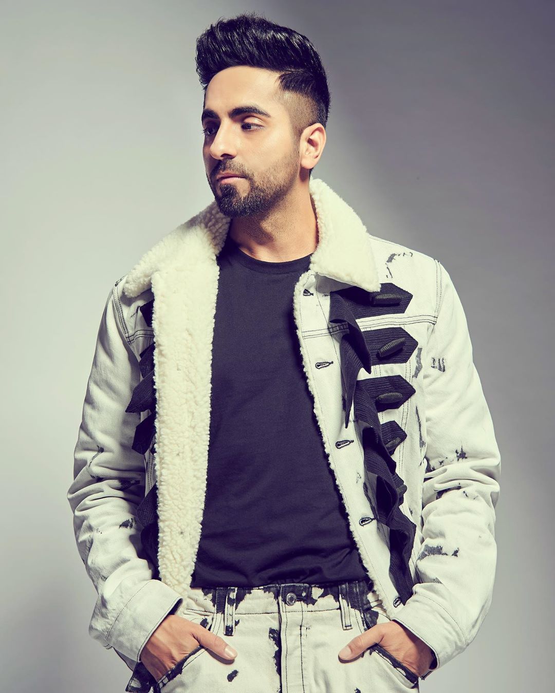 30 Super Cool Jackets From Ayushmann Khurrana S Wardrobe That You D Want To Own In 2012, khurrana made his film debut in shoojit sircar's romantic comedy vicky donor, which touched on the topic of sperm. 30 super cool jackets from ayushmann