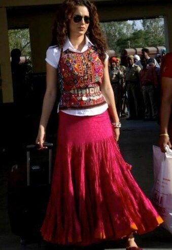10 Times Kangana Ranaut S Movie Outfits Were Totally Gorgeous Kangana ranaut and mohammed zeeshan ayyub in a still from a movie tanu weds manu returns. 10 times kangana ranaut s movie outfits