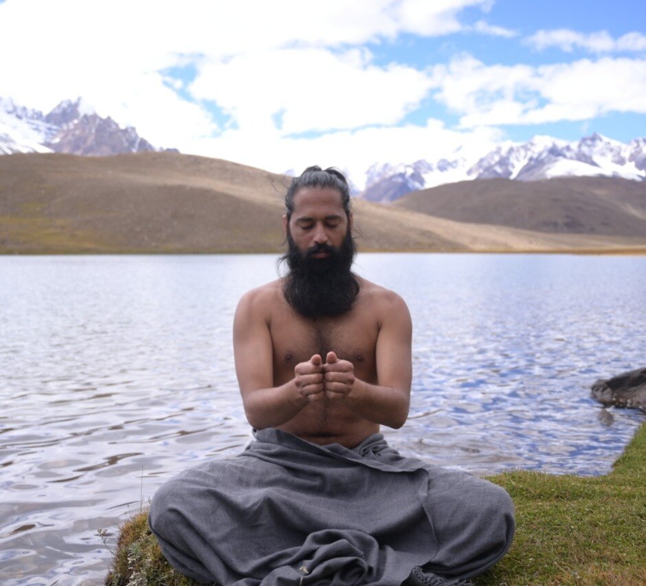 Here are Two mudras that you can practice daily for hair growth. 1. Prithvi  mudra (10 min daily ) It stimulates and enhances the earth… | Instagram