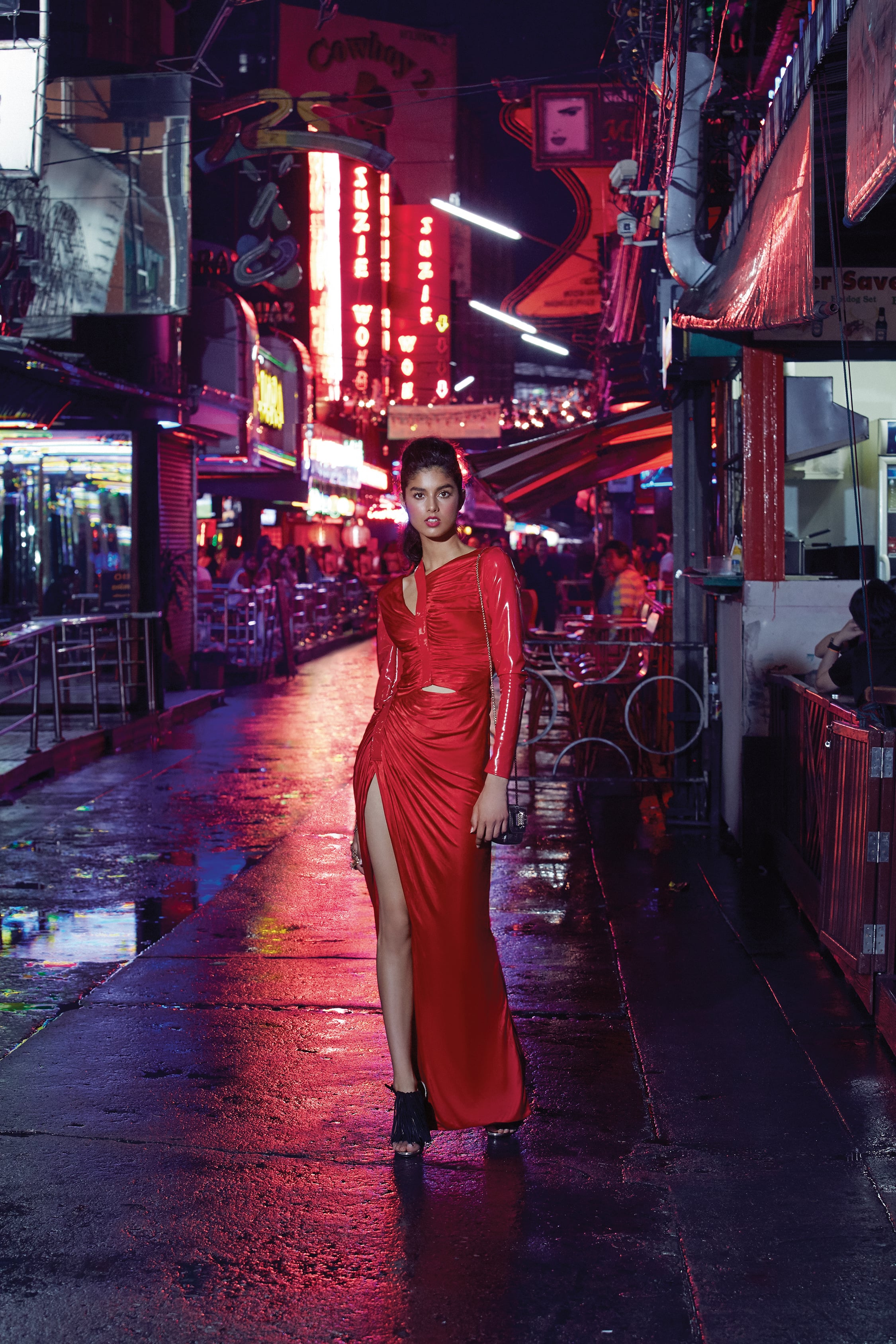 Photographs: APICHART CHAICHULLA