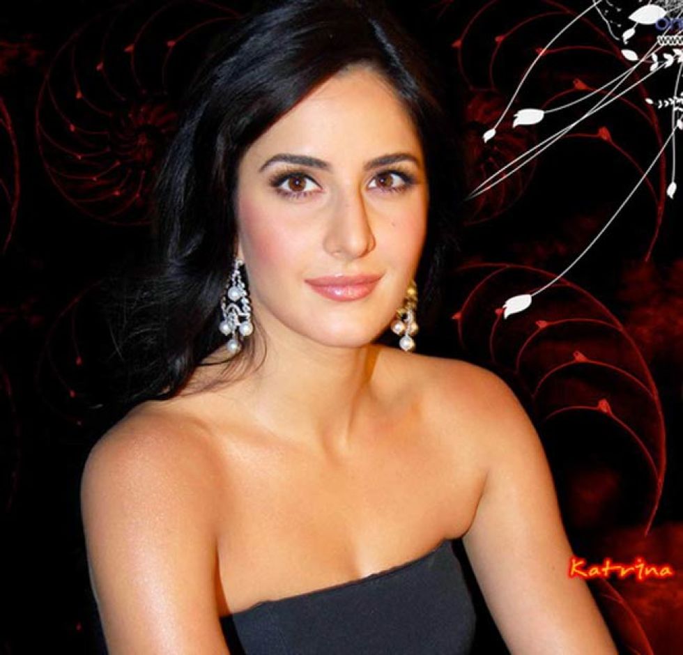 Katrina Kaif And Her Make Up Artist Make Up Celebrity Cosmopolitan India Fanpop community fan club for katrina kaif fans to share, discover content and connect with other fans of katrina kaif. katrina kaif and her make up artist