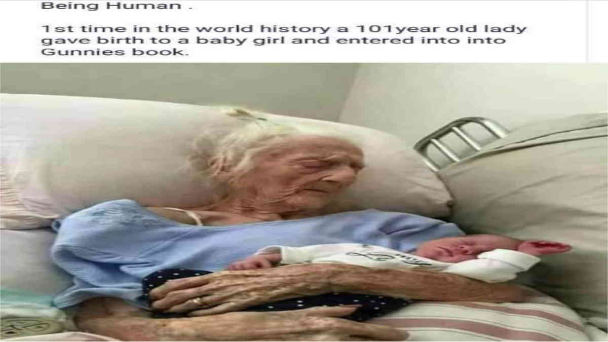 ফ্যাক্ট চেক: ছবিতে দেখতে পাওয়া এই বৃদ্ধা মহিলার কোলে কি তার সদ্যোজাত 'শিশুকন্যা' রয়েছে?