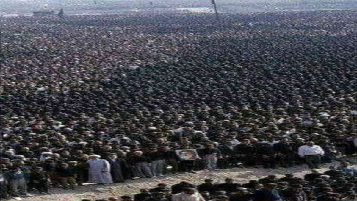 ফ্যাক্ট চেক: না, সাম্প্রতিক ফ্রান্স বিরোধী প্রতিবাদের সাথে এই ছবির কোনো সম্পর্ক নেই