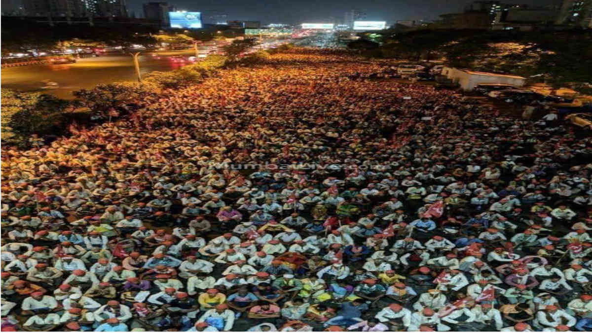 ফ্যাক্ট চেক: দিল্লিতে বামপন্থীদের জনসমাবেশ দাবী করে ভাইরাল মহারাষ্ট্রের এই ছবি