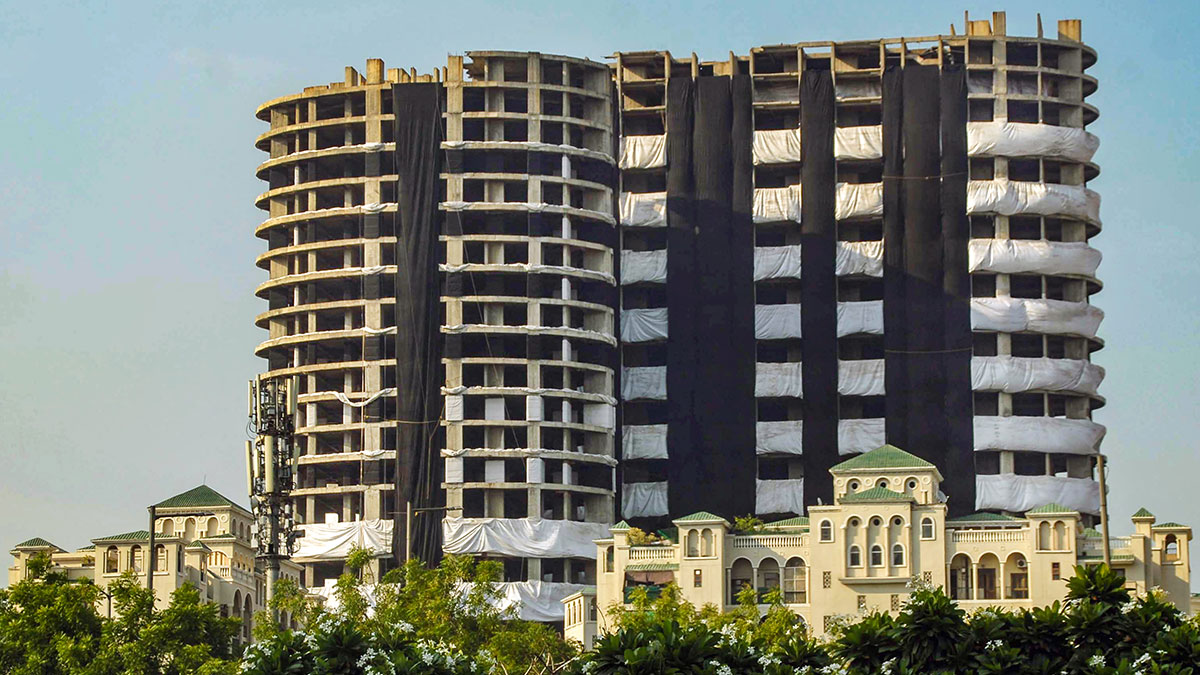 Supertech Twin Towers demolition on Aug 28: Locals to leave by 7 am, Noida Expressway to be shut by 2 pm Supertech Twin Towers demolition on Aug 28: Locals to leave by 7 am, Noida Expressway to be shut by 2 pm