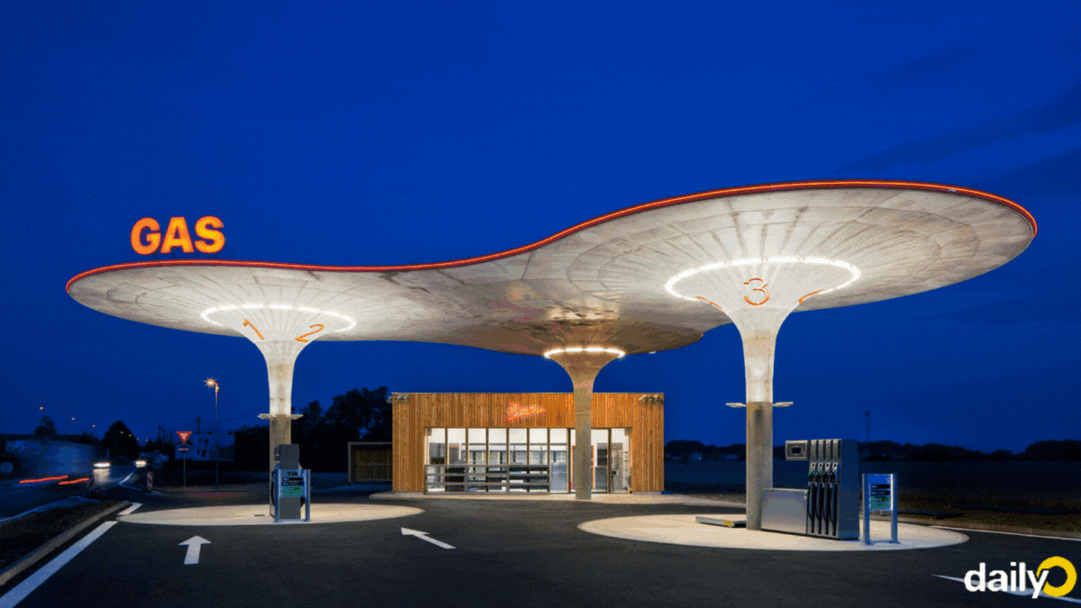 From gas stations in Florida to Uber Eats in Toronto, the future looks good for North American cannabis economy From gas stations in Florida to Uber Eats in Toronto, the future looks good for North American cannabis economy