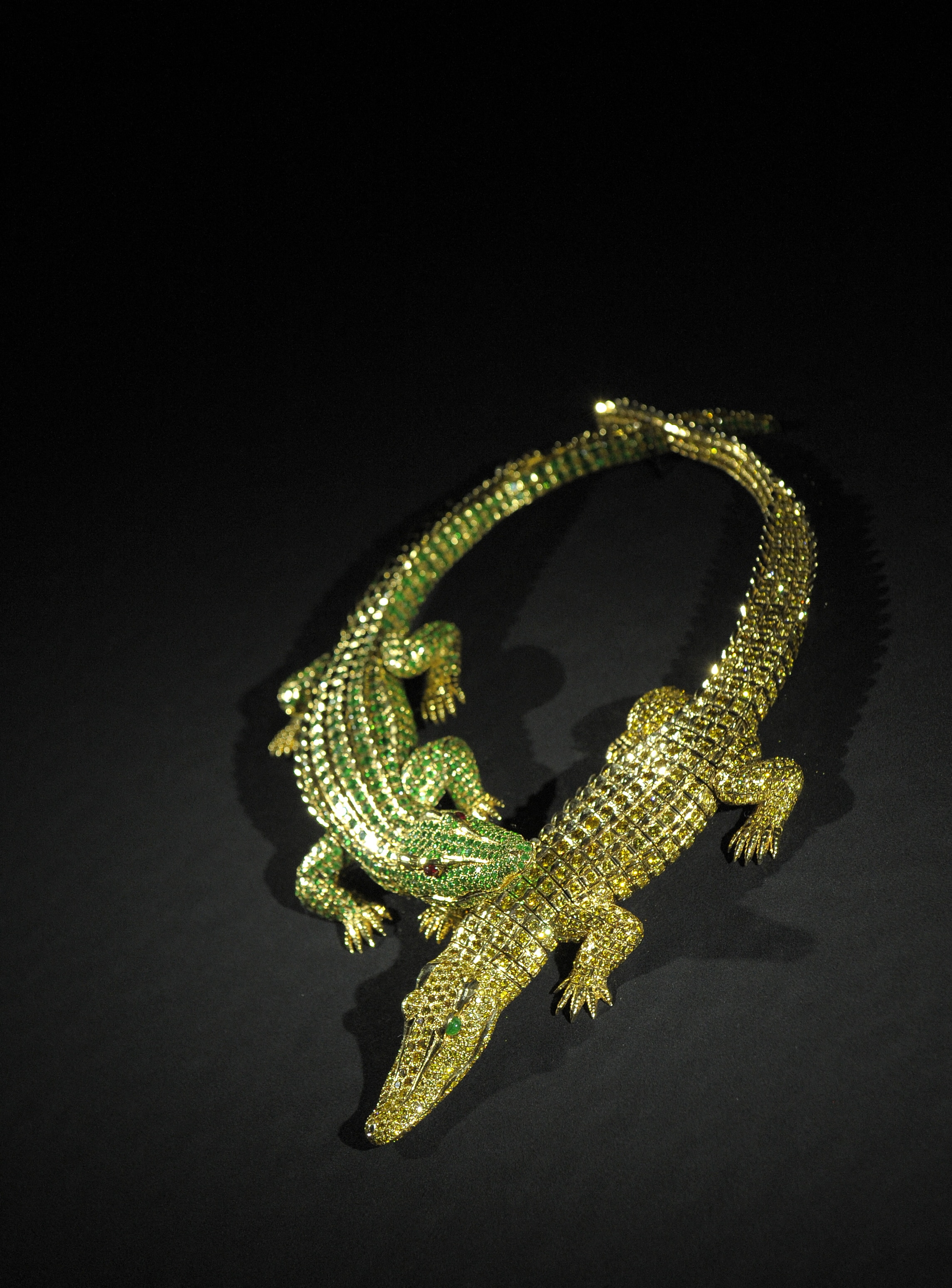 Cartier crocodile necklace on sale price