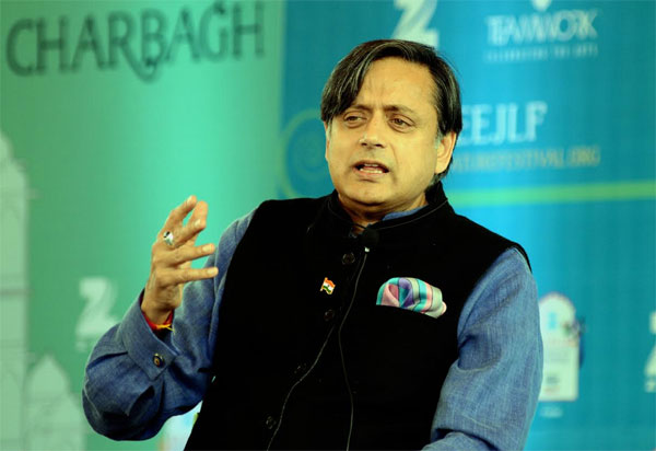 tharoor-jlf_012416095114.jpg