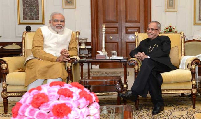 narendra-modi-with-p_033116125125.jpg