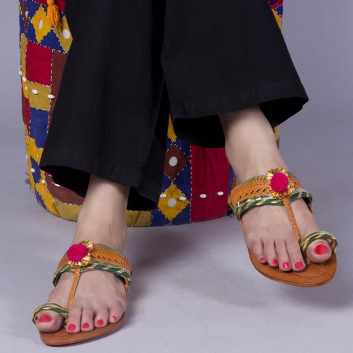 ethnic-footwears-fea_050416113713.jpg