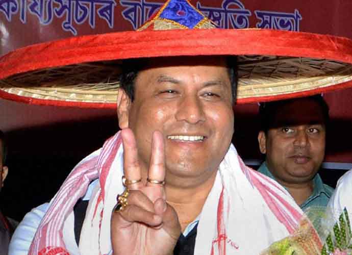sonowal-759_052016114121.jpg
