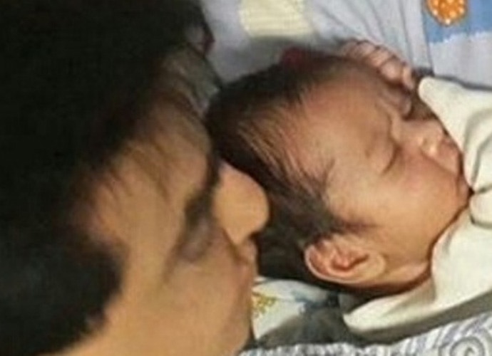 tusshar-kapoors-baby_070516124541.jpg