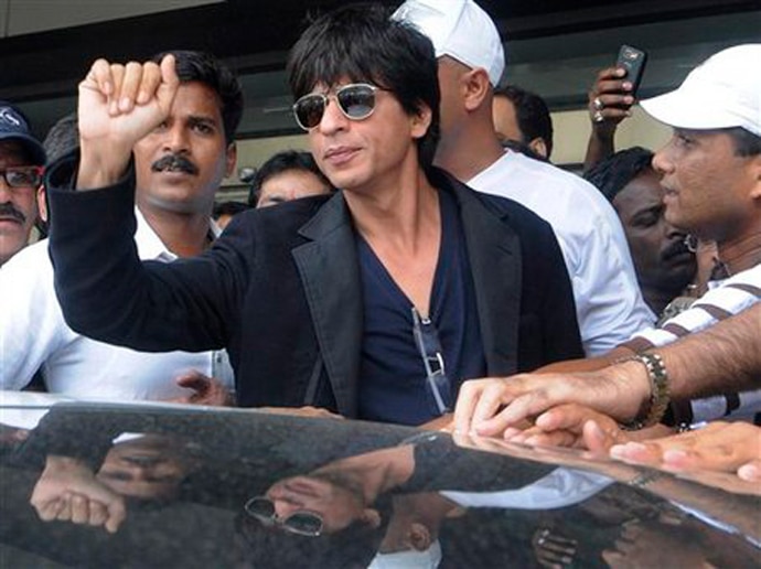 large_shah-rukh-khan_081216051453.jpg