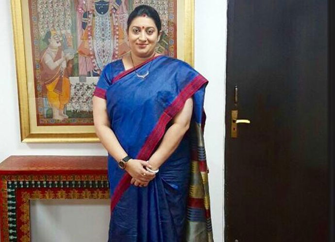 smriti-irani-textile_081616052939.jpg