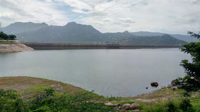 mettur-dam_091816095359.jpg