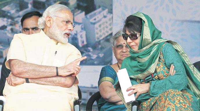 modi-arnab-mehbooba_091916064104.jpg