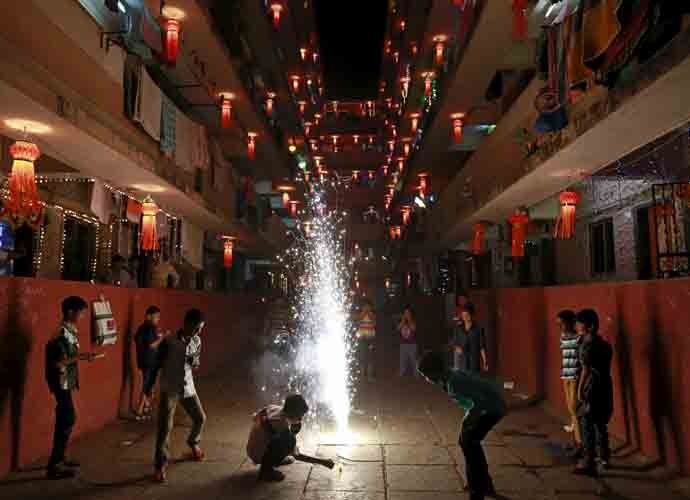 firecrackers_103116022644.jpg