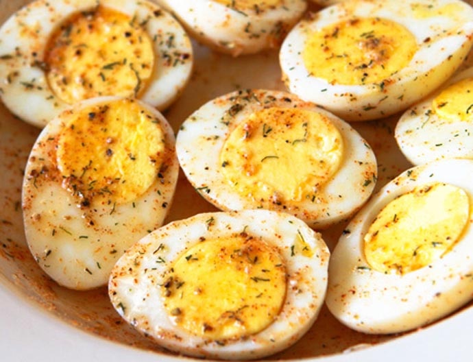 fully-boiled-egg-in-_071917101159.jpg