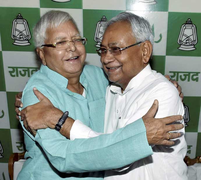 lalu_nitish-pti_070717052838.jpg