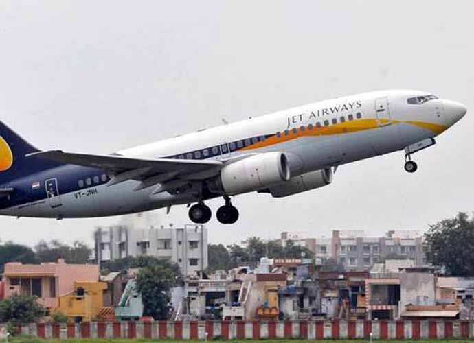 jet690_103017051016.jpg jet690_103017051016.jpg