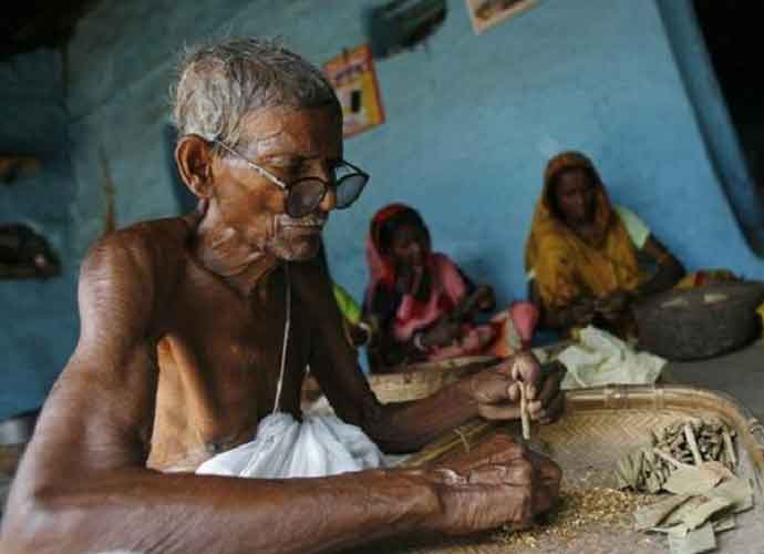 The Solapur beedi industry has been left in tatters by demonetisation. Photo: Reuters