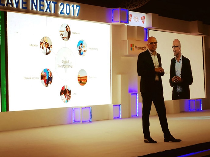 conclave1-copy_110717012802.jpg conclave1-copy_110717012802.jpg