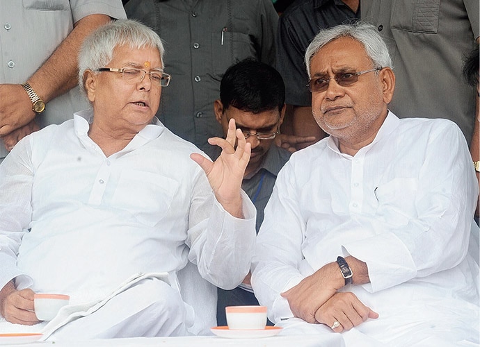 nitish-lalu_122617103244.jpg nitish-lalu_122617103244.jpg