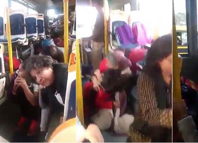 bus690_020418060942.jpg bus690_020418060942.jpg