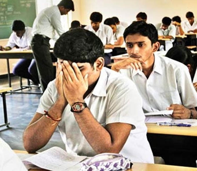 exam_inside_032918013131.jpg exam_inside_032918013131.jpg