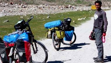 বিমলমুখোপাধ্যায়, খেলা