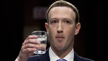 রাশিয়া, তথ্য চুরি, ফেসবুক