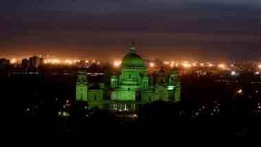 দূষিত শহর, ভিক্টোরিয়া মেমোরিয়াল হল, পরিবেশ দূষণ, মহানগরে দূষণ