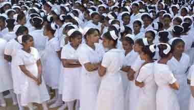 সরকারি হাসপাতাল, পোশাক পরিবর্তন, নার্স, স্বাস্থ্য পরিষেবা