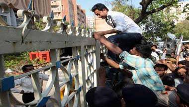 পাসের হার, কলেজ রাজনীতি, শিক্ষা ব্যবস্থা, পরীক্ষার ফল