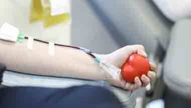 পশ্চিমবঙ্গ, সরকারি বেসরকারি ব্লাডব্যাংক, রক্ত বিভাজন, ডা. কার্ল ল্যান্ডস্টেইন