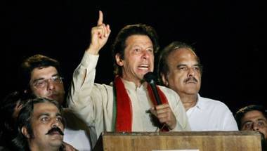 জম্মু-কাশ্মীর, আন্তর্জাতিক সম্পর্ক, ভারত-পাক সম্পর্ক, ইমরান খান