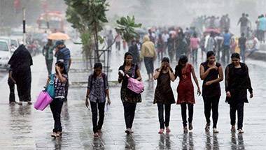 সাম্প্রদায়িকতা, স্বাধীনতা, একাত্তরে ভারত, স্বাধীনতা দিবস