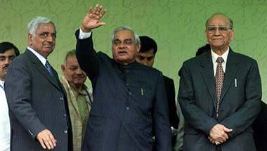 কাশ্মীর সমস্যা, ভারত-পাক সম্পর্ক, অটলবিহারী বাজপেয়ী