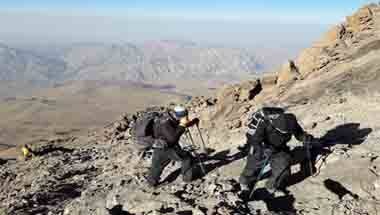 এশিয়া মহাদেশ, শৃঙ্গ জয়, সর্বোচ্চ আগ্নেয়গিরি, দামাভান্দ পর্বত
