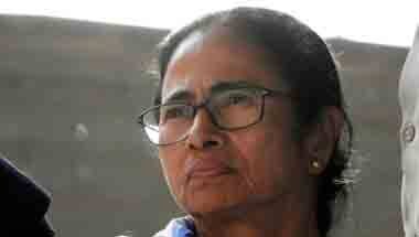 গণতন্ত, মমতা বন্দ্যোপাধ্যায়, লোকসভা নির্বাচন ২০১৯, সিবিআই বনাম কলকাতা পুলিশ