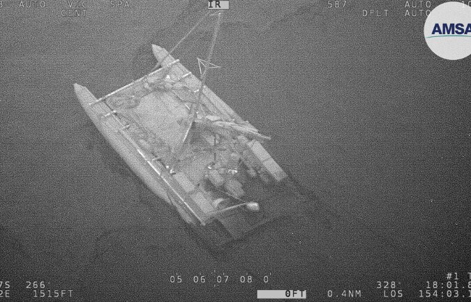 Straight out of Jaws, sharks attack yacht off Australia coast, 3 rescued