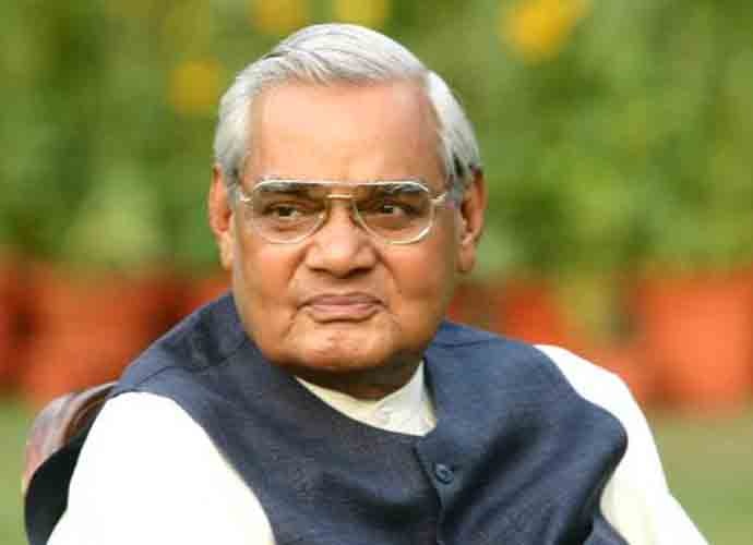 vajpayee_081618073904.jpeg