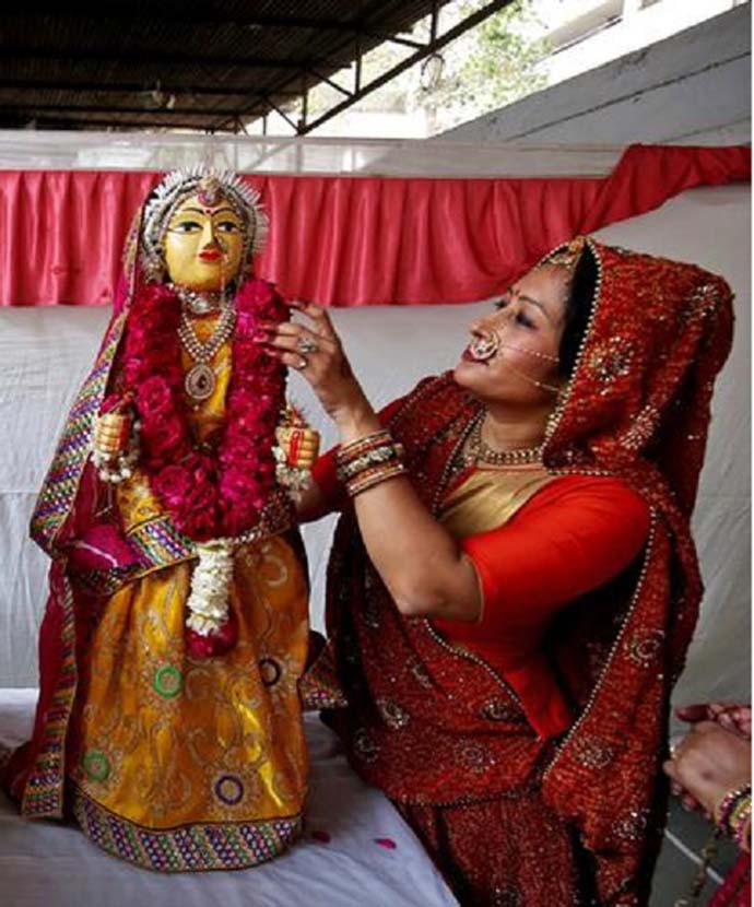 adarsh1-inside_091718044753.jpg adarsh1-inside_091718044753.jpg