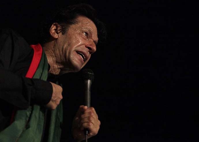 imran-khan-inside_091018123815.jpg
