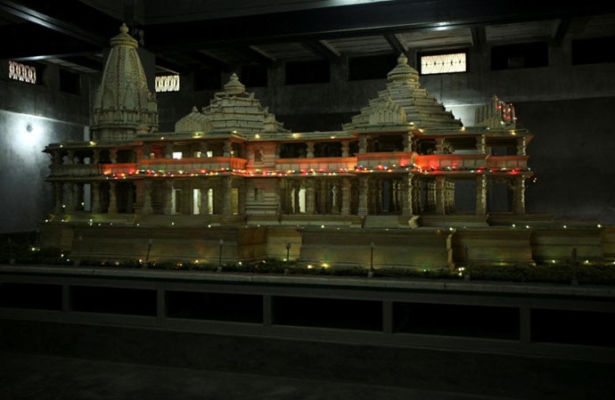 ayodhya-ram-mandir_m_103118014614.jpg